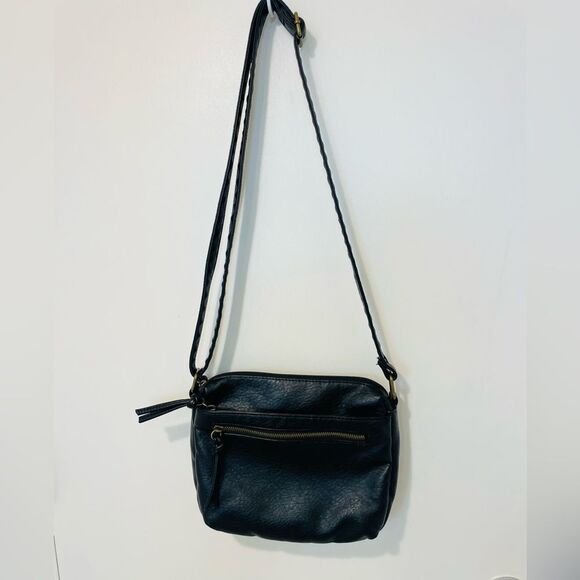 BUENO OF CALIFORNIA GRAINY WASHED ZIPPER HANDBAG purse crossbody black - Picture 1 of 9